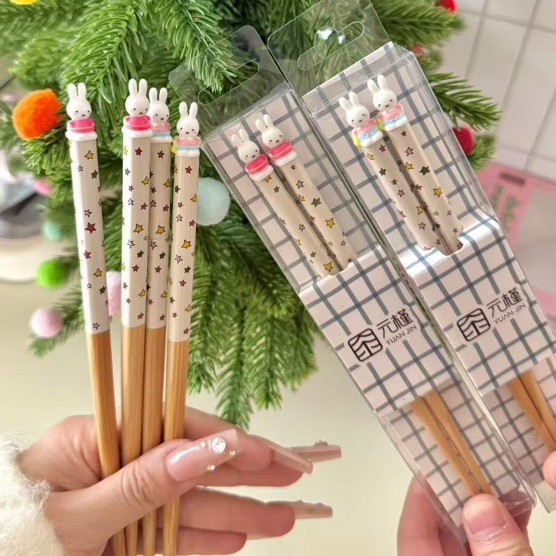 3D Printing Household Items - Niedliche Miffy-lizenzierte Bambus-Stäbchen mit 3D-Kaninchen-Ornament und
