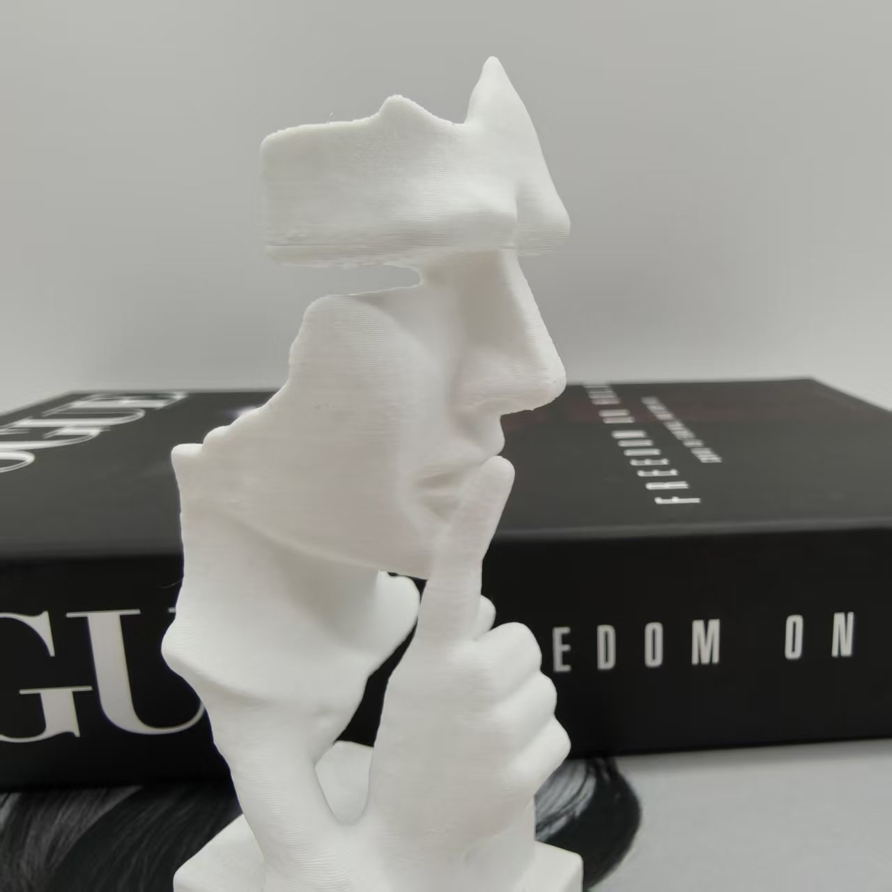 3D Printing Household Items - Denker-Statue, Silence Is Golden Abstrakte Kunststatue,