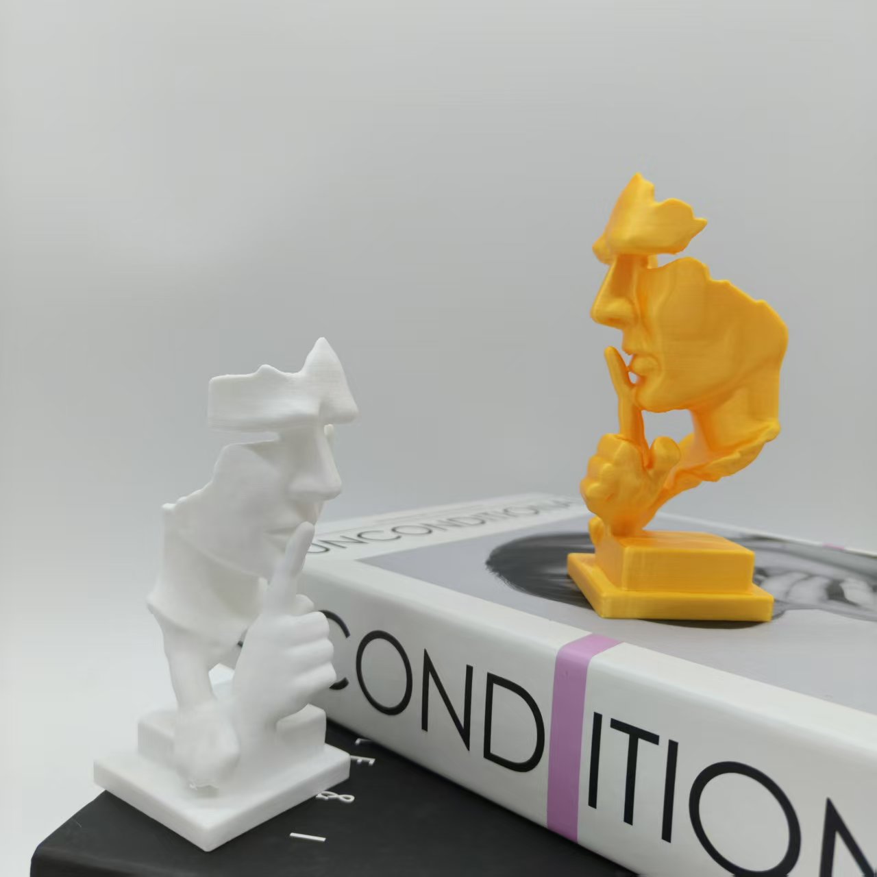 Denker-Statue, Silence Is Gold – 3D Printing Household Items Bewertung und Preis